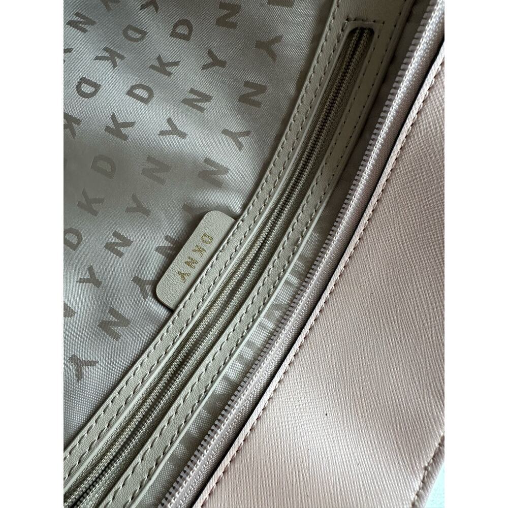 DKNY Bryanna Floral Shoulder Purse - Picture 6 of 6
